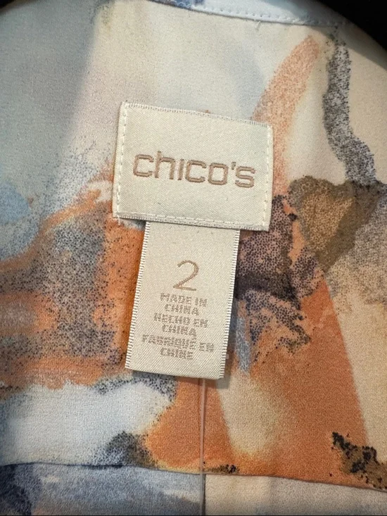 NWT Chico's Indigo Bloom Peasant Floral Tie-Front Blouse Sz 2 (Large) - Picture 2 of 8